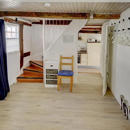 Fewo1846 - Windschief - Uriges Fachwerkhaus Auf 3 Ebenen Mit Garten Im Stadtzentrum Feriehus