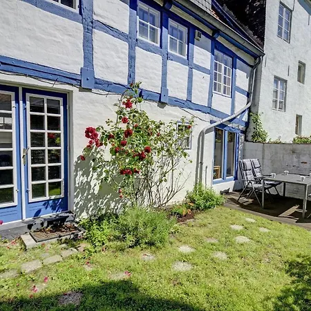 Fewo1846 - Windschief - Uriges Fachwerkhaus Auf 3 Ebenen Mit Garten Im Stadtzentrum Feriehus